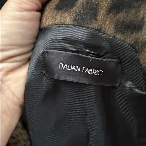 Mikuta Leo Oversized Blazer - Picture 7 of 9